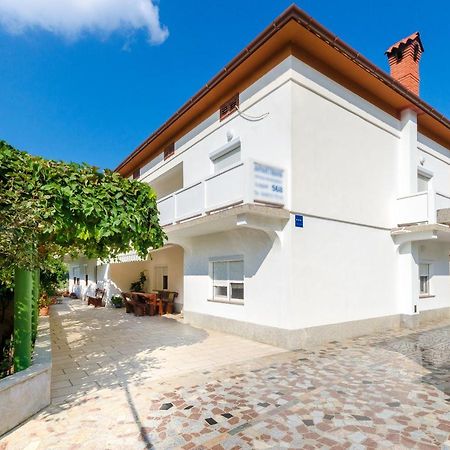 Apartments Ruza A Lopar Exterior photo
