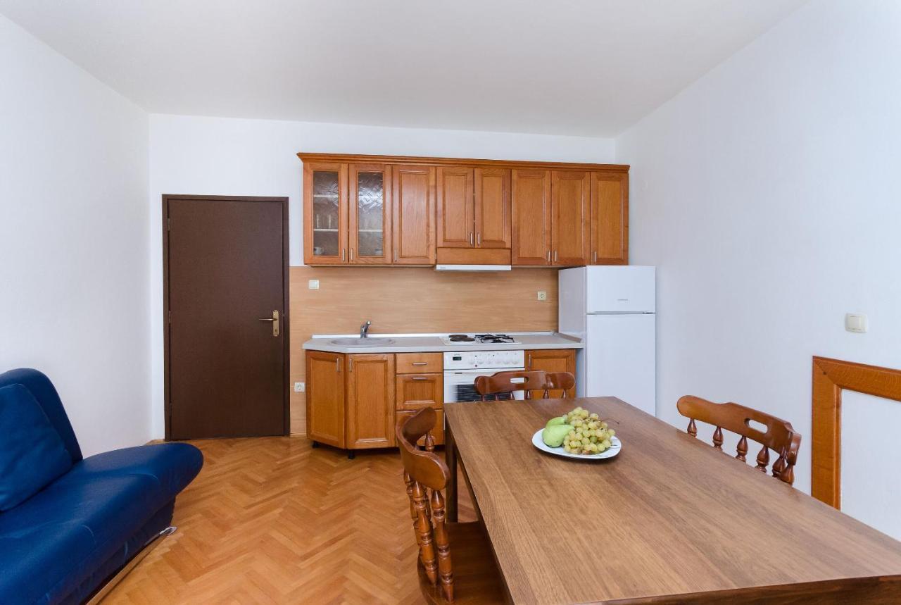 Apartments Ruza A Lopar Exterior photo